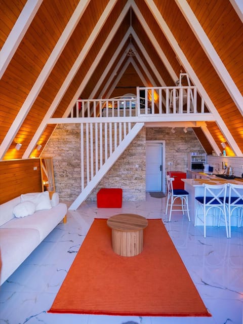 listing card gallery